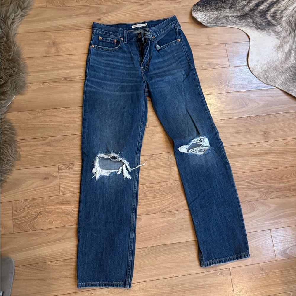 Levi’s Blue Distressed Jeans
